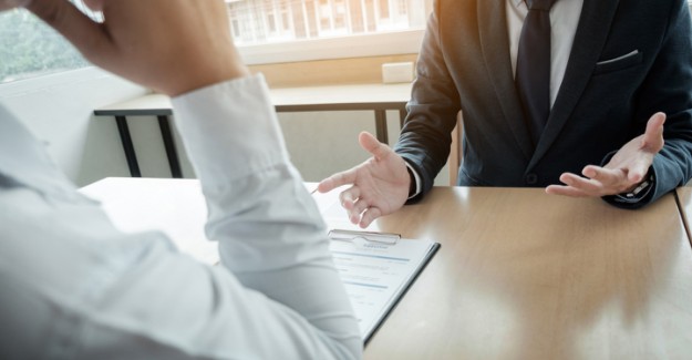 ثلاث جمل عليك تجنبها في مقابلة العمل