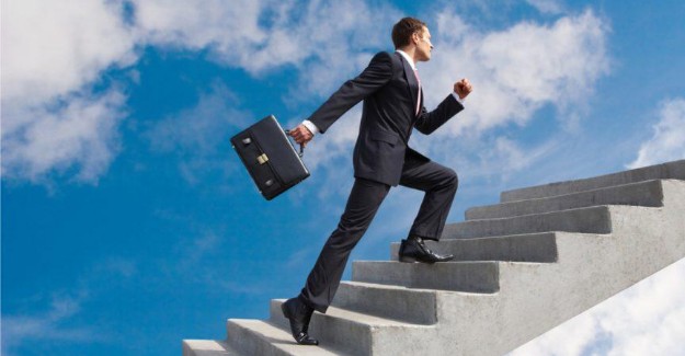 7 نصائح للنجاح والترقي في العمل