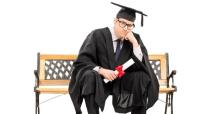 بعد التخرج من الجامعة: كيف تتجنب الإفلاس المادي؟